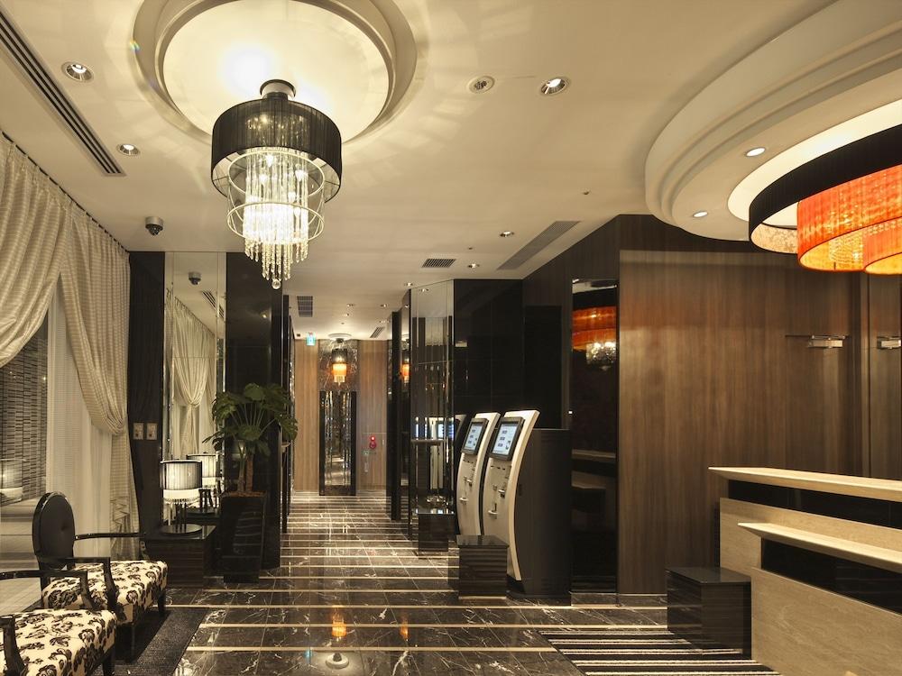 Apa Hotel Higashi Shinjuku Ekimae Tokyo Dış mekan fotoğraf